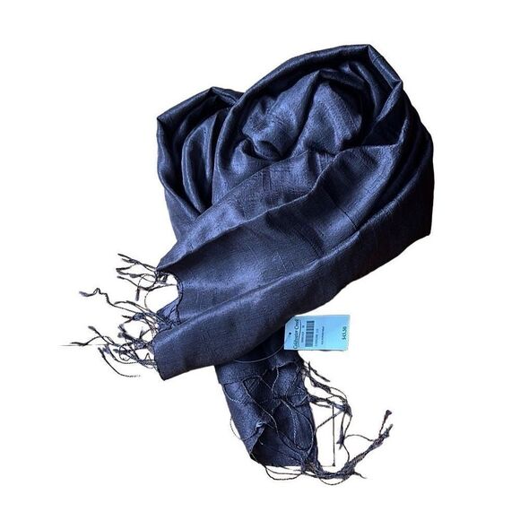 Coldwater Creek NWT 100% Silk Scarf - Picture 1 of 4
